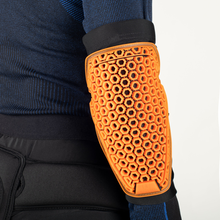 Защита локтей 3D ARMOR ELBOW GUARDS